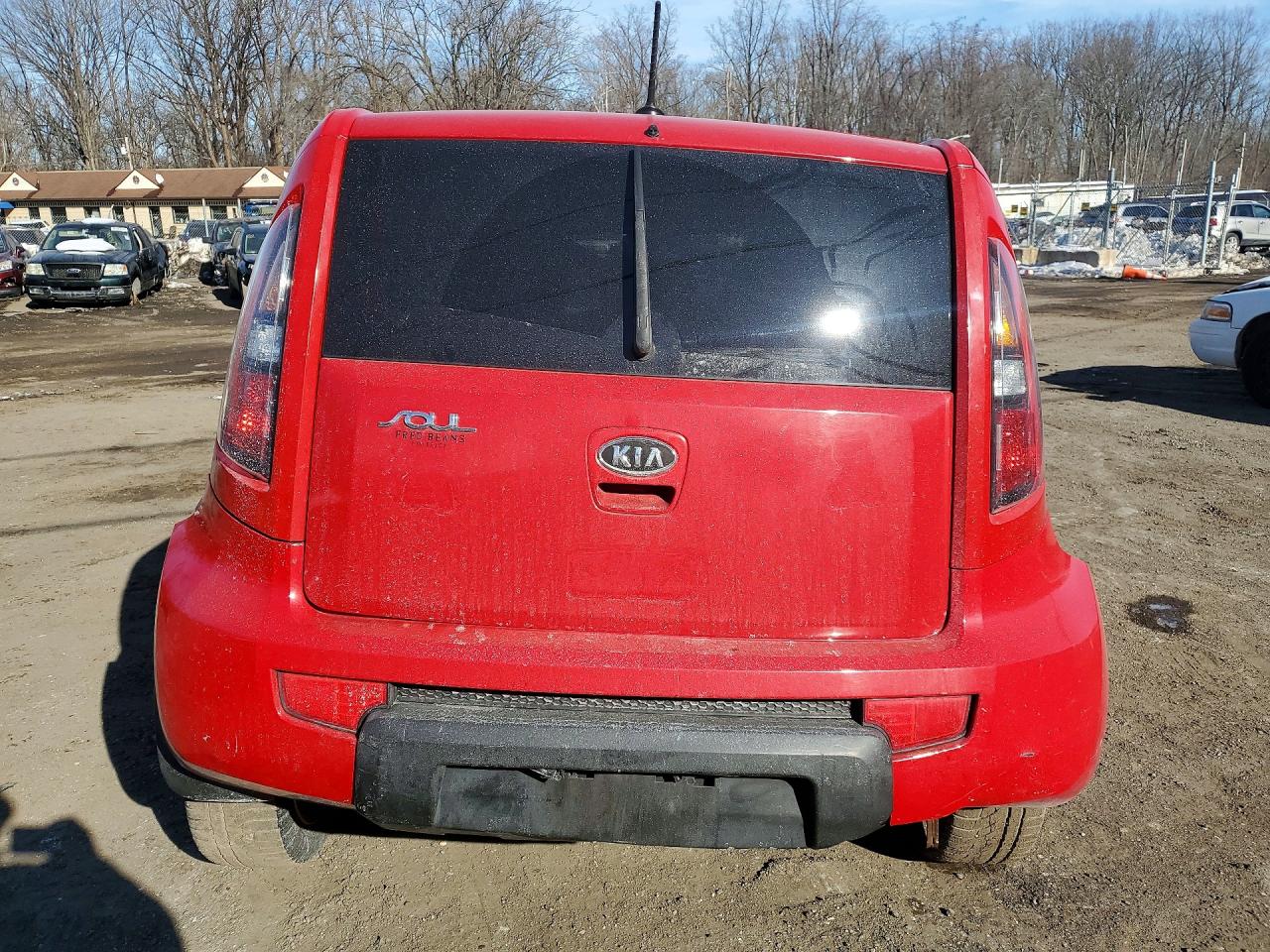 2011 KIA SOUL + photo 6