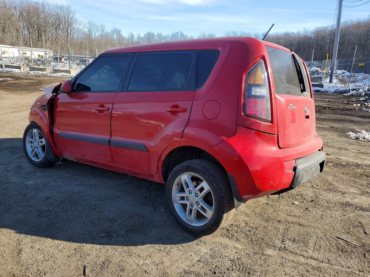 2011 KIA SOUL + photo 2