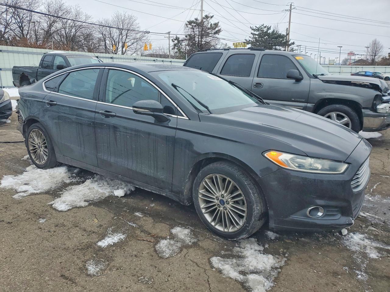 2014 FORD FUSION SE photo 10