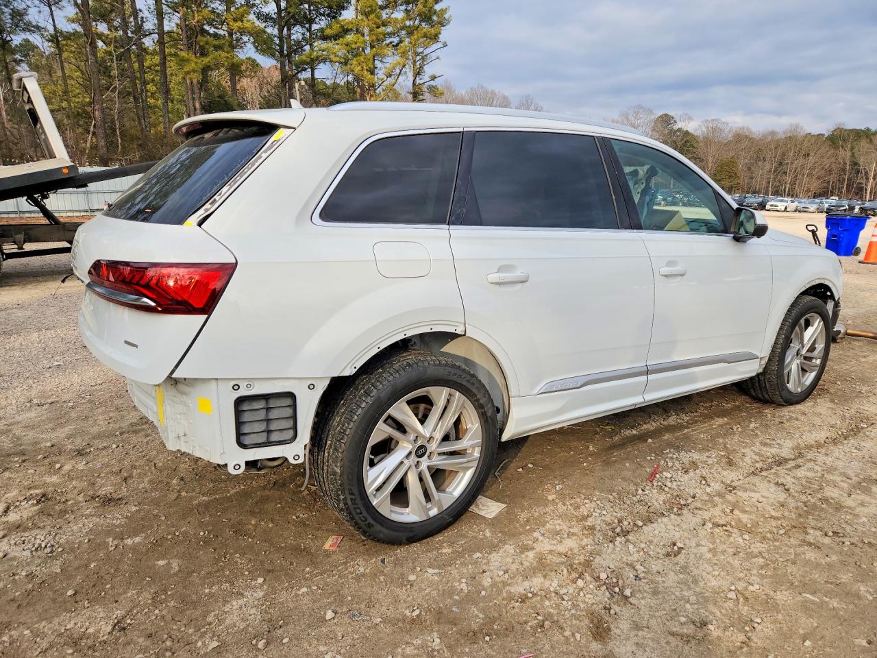 2023 AUDI Q7 PREMIUM PLUS photo 3