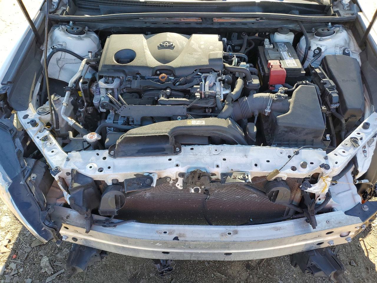 2019 TOYOTA CAMRY L photo 21