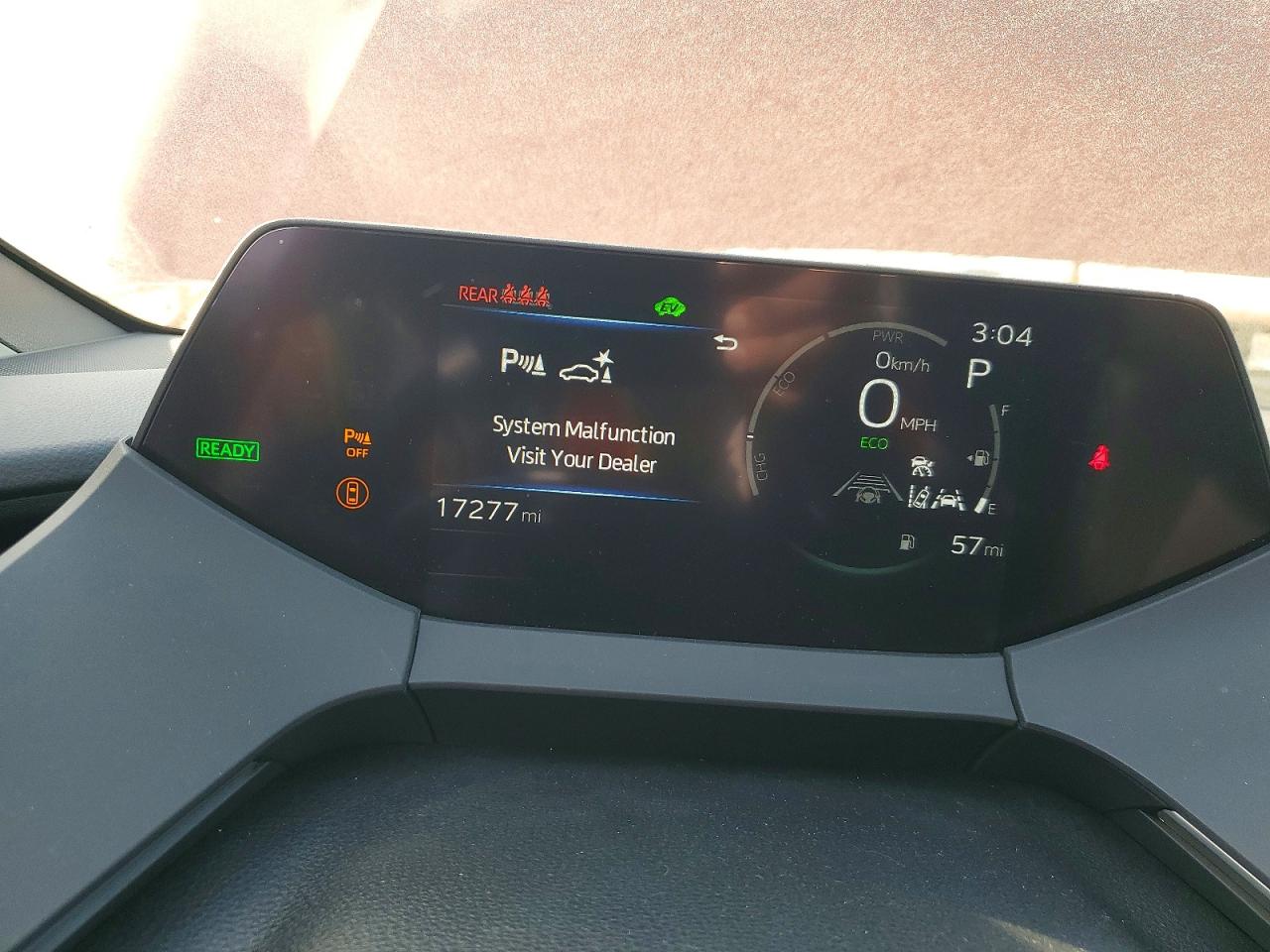 2025 TOYOTA PRIUS photo 9