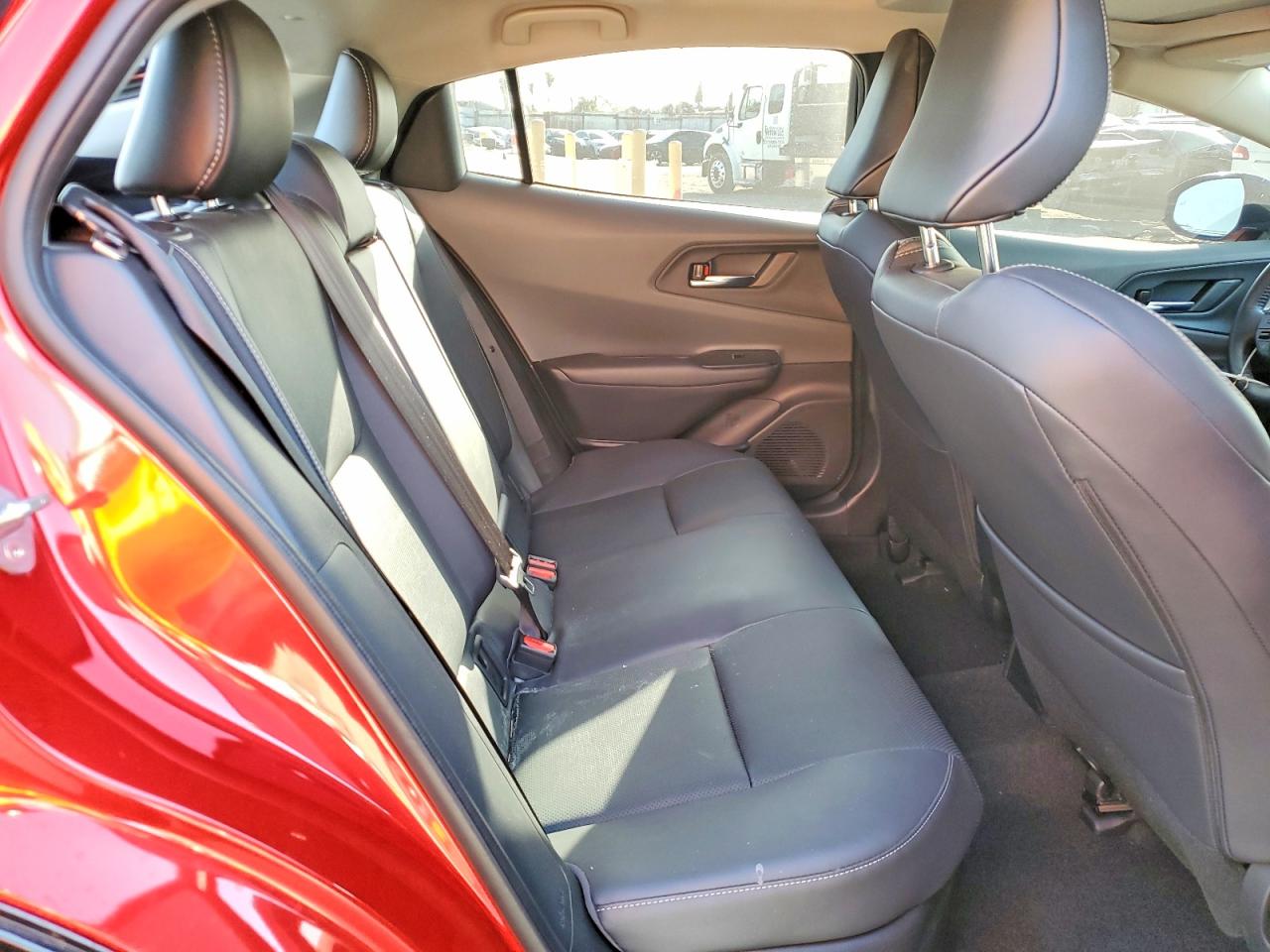 2025 TOYOTA PRIUS photo 10