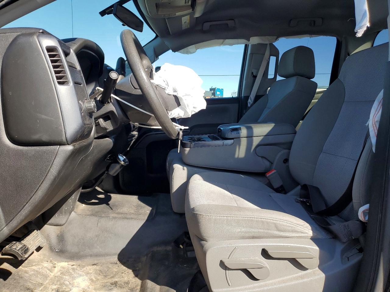 2017 CHEVROLET SILVERADO C1500 CUSTOM photo 13