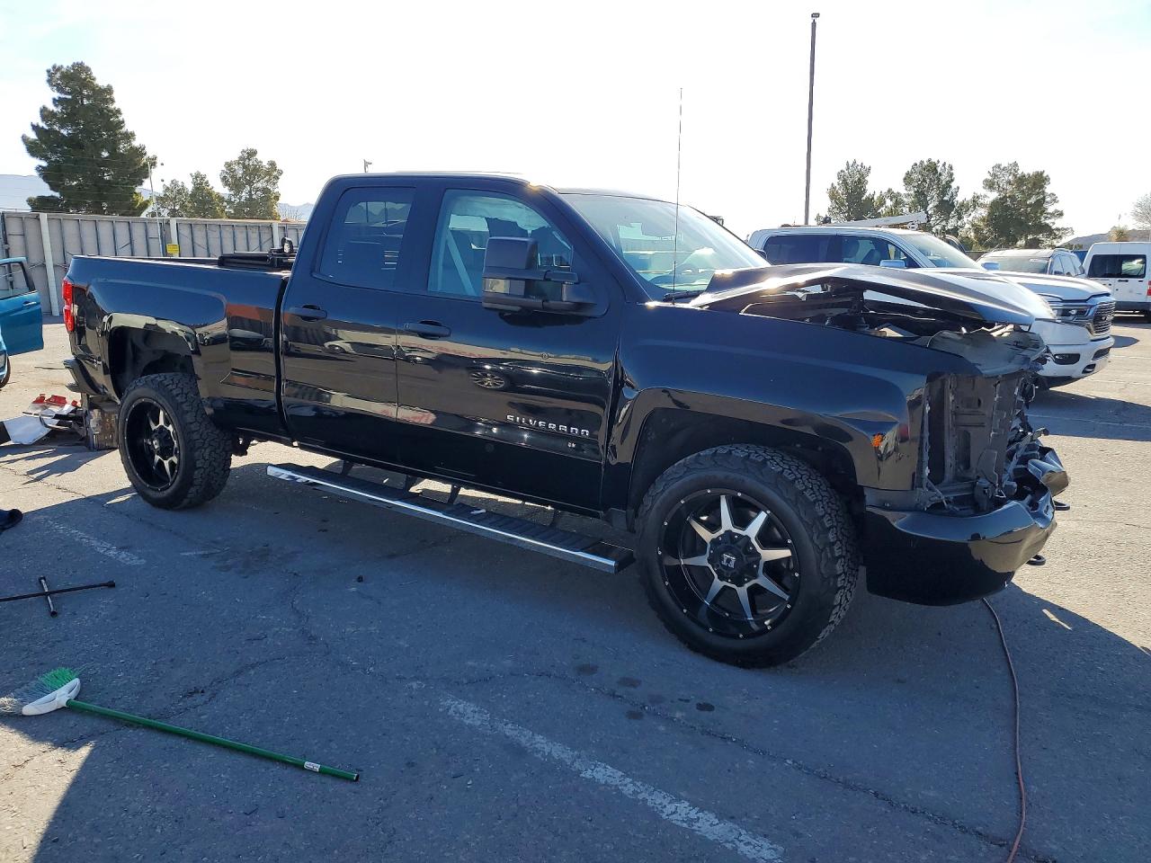 2017 CHEVROLET SILVERADO C1500 CUSTOM photo 7