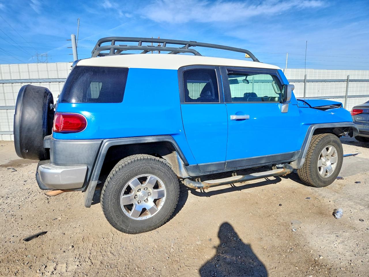2007 TOYOTA FJ CRUISER photo 3