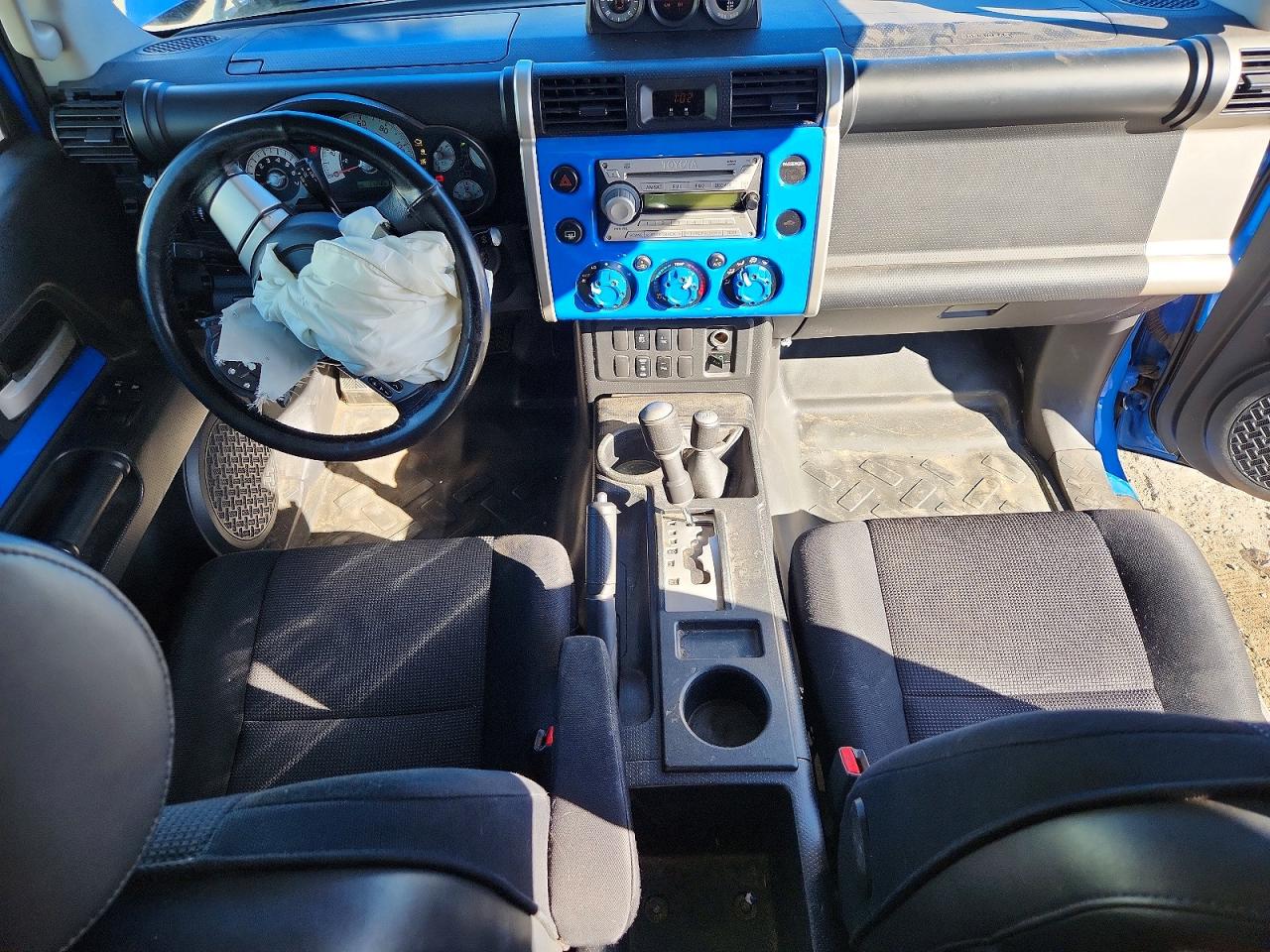 2007 TOYOTA FJ CRUISER photo 8