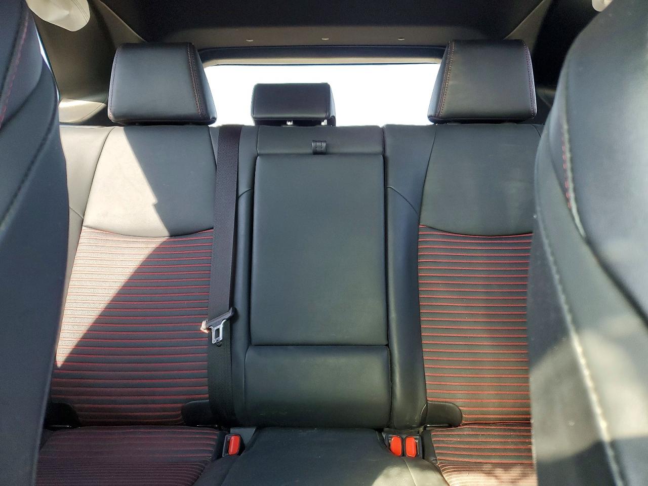 2021 TOYOTA RAV4 PRIME XSE photo 19