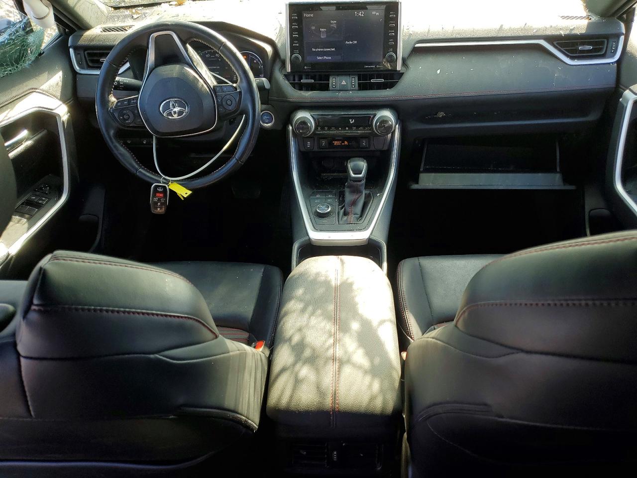 2021 TOYOTA RAV4 PRIME XSE photo 15