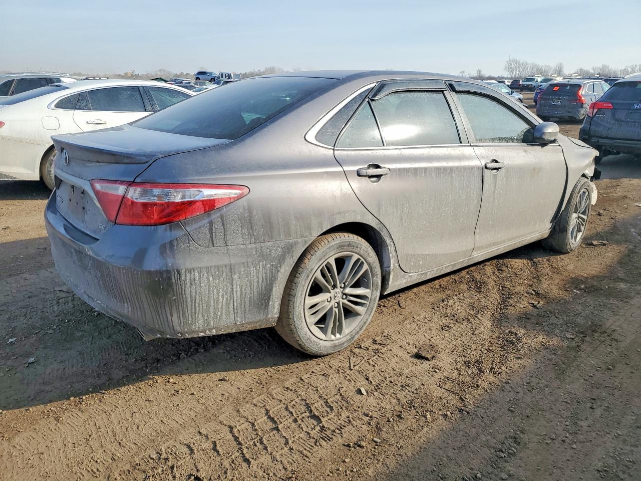 2017 TOYOTA CAMRY SE photo 7
