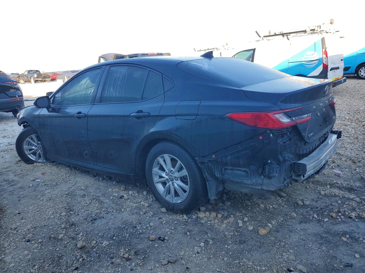 2025 TOYOTA CAMRY LE photo 2