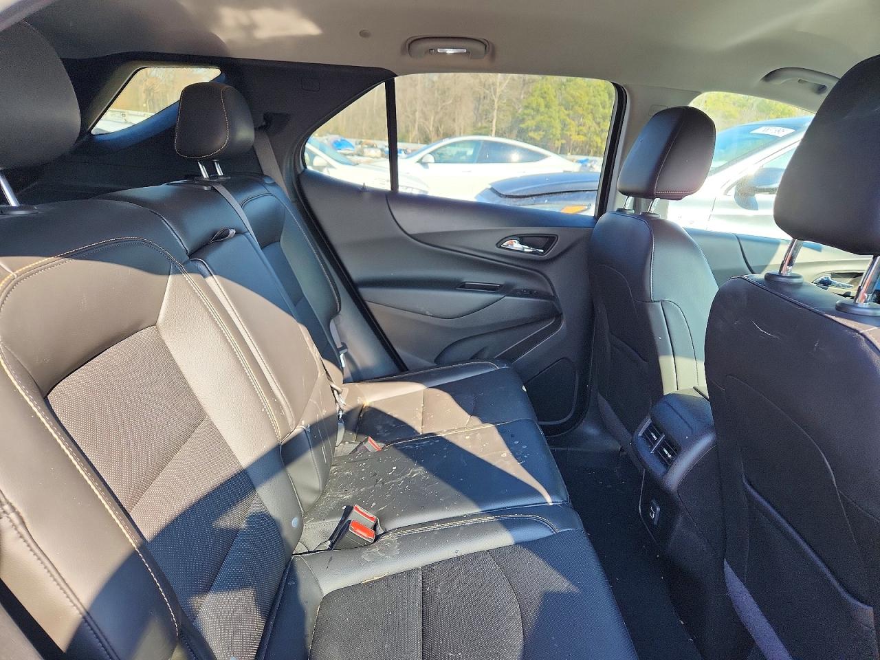 2021 CHEVROLET EQUINOX LT photo 11
