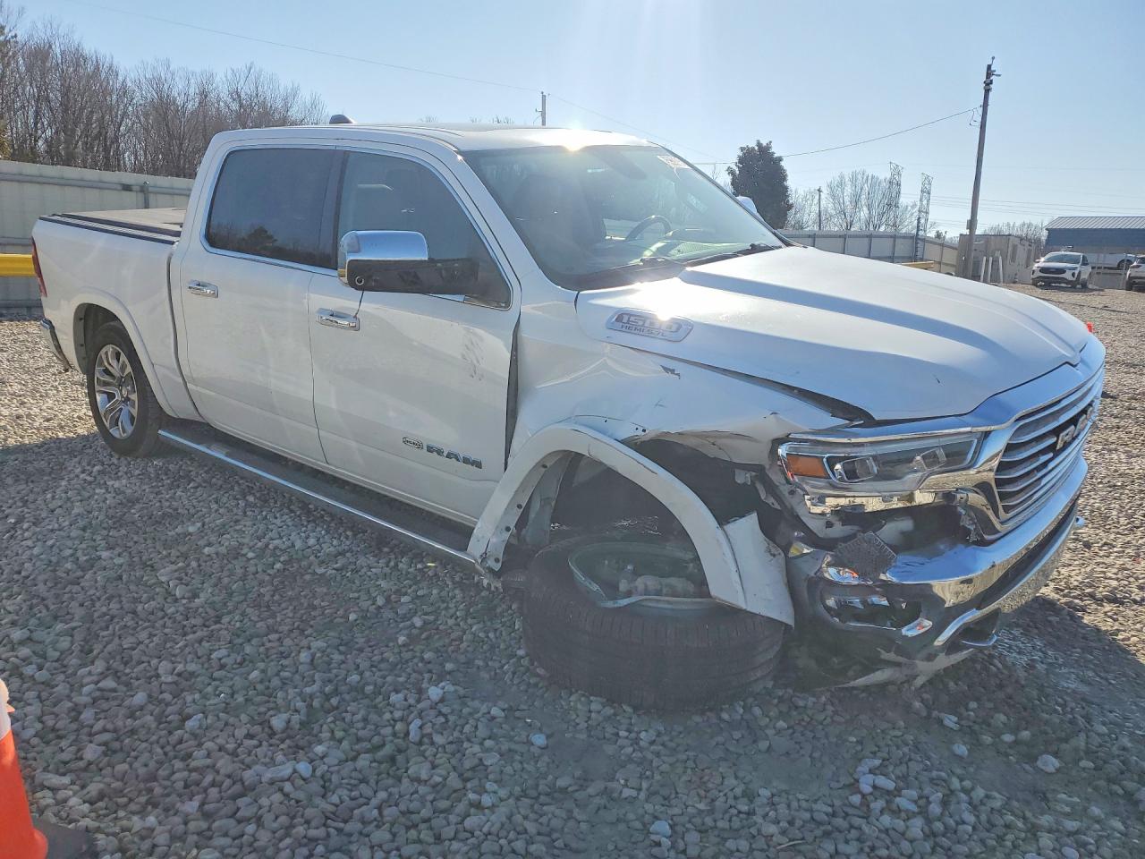 2019 RAM 1500 photo 4