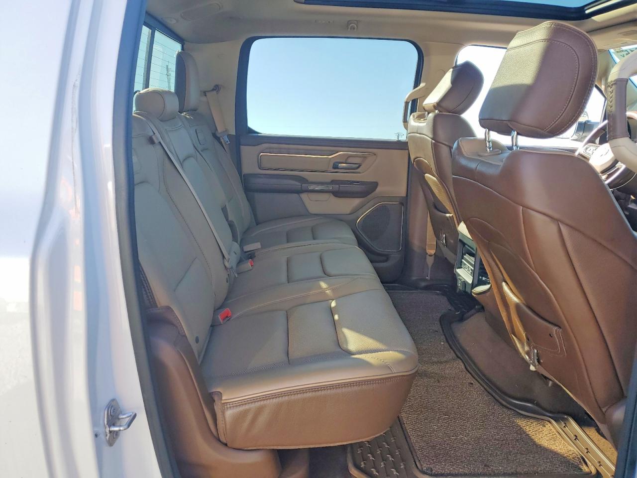2019 RAM 1500 photo 10