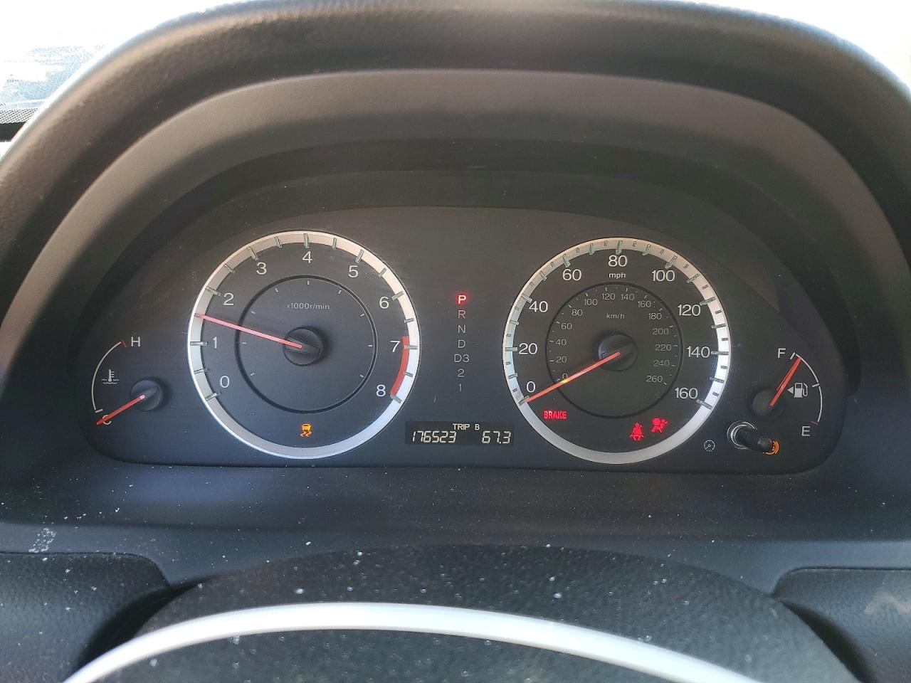 2012 HONDA ACCORD LX photo 25