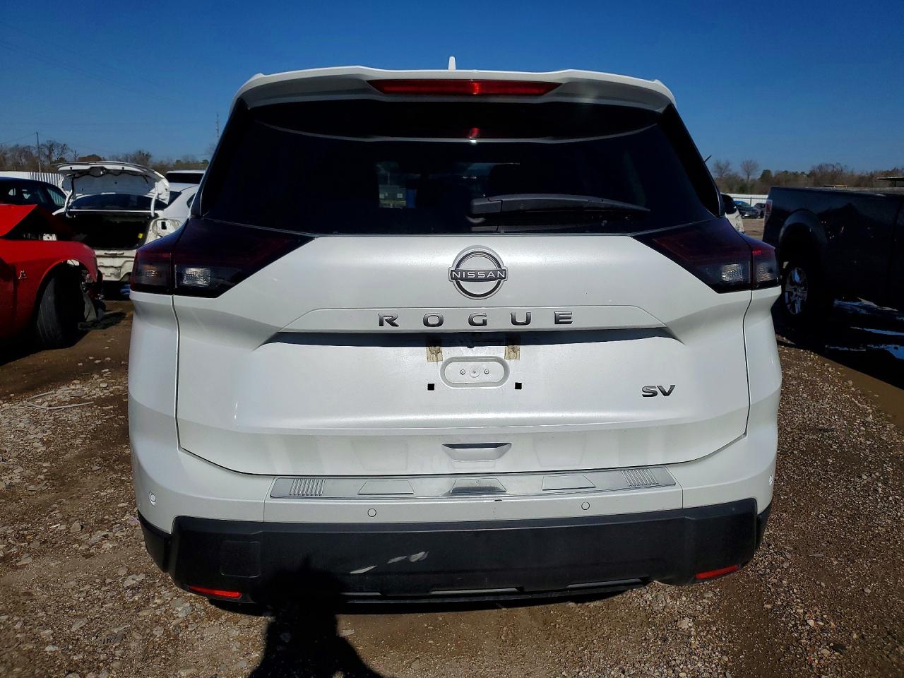 2024 NISSAN ROGUE SV photo 11