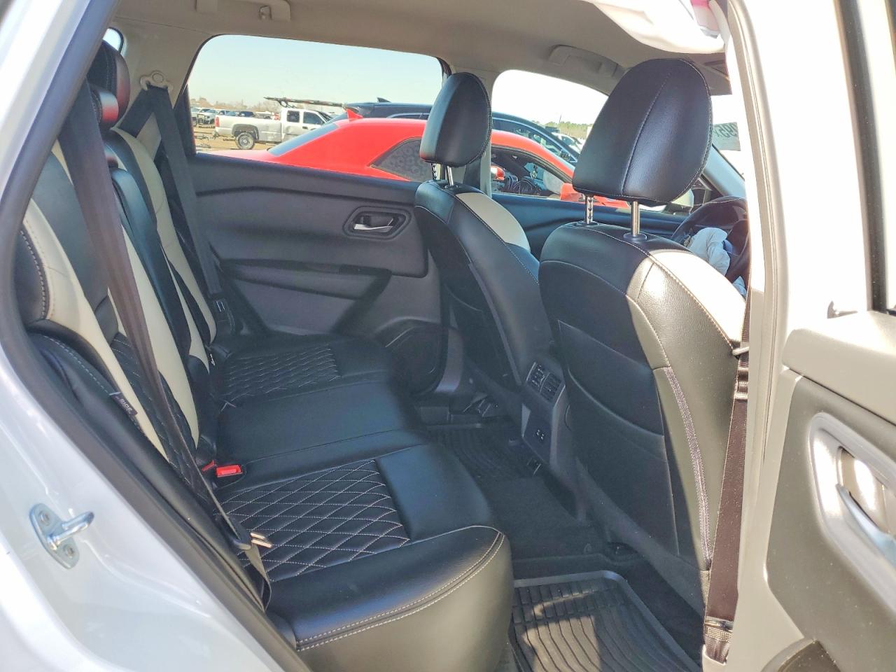2024 NISSAN ROGUE SV photo 19