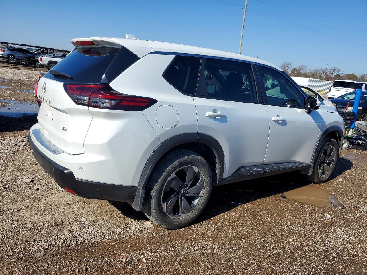 2024 NISSAN ROGUE SV photo 5