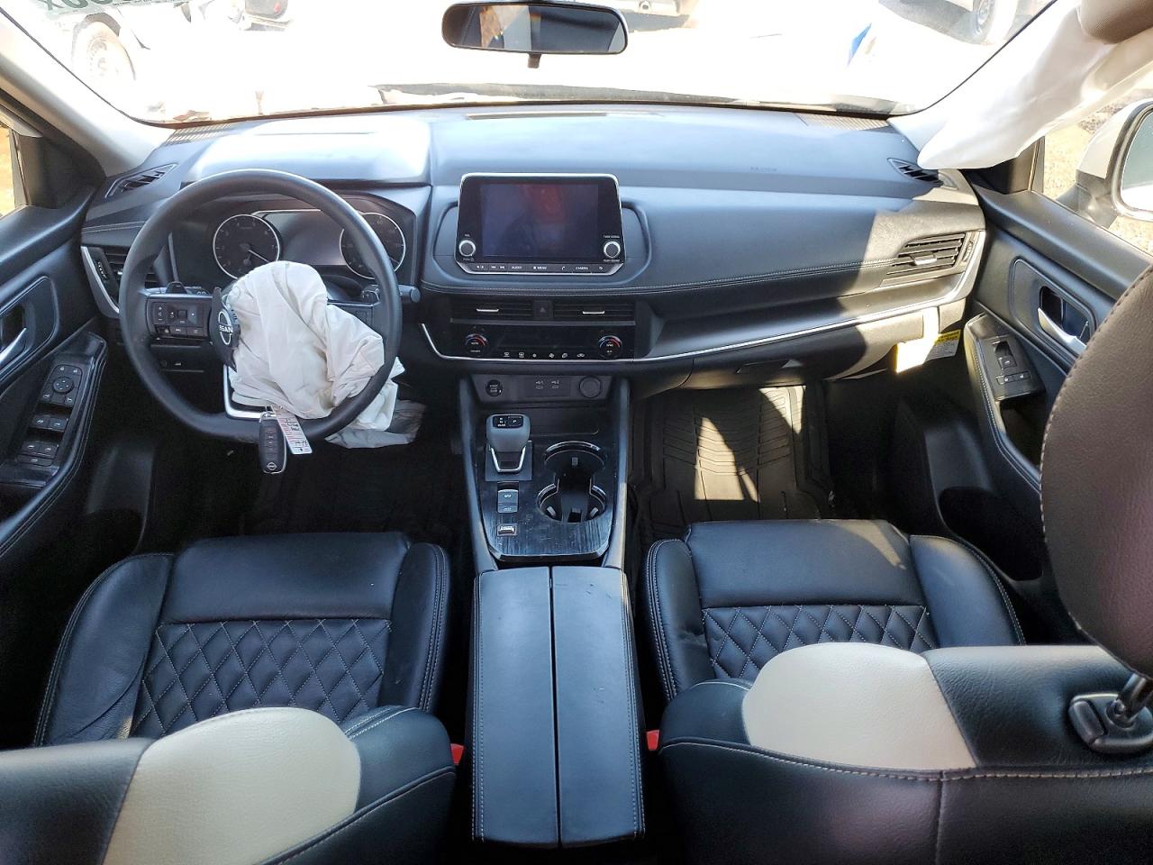 2024 NISSAN ROGUE SV photo 15