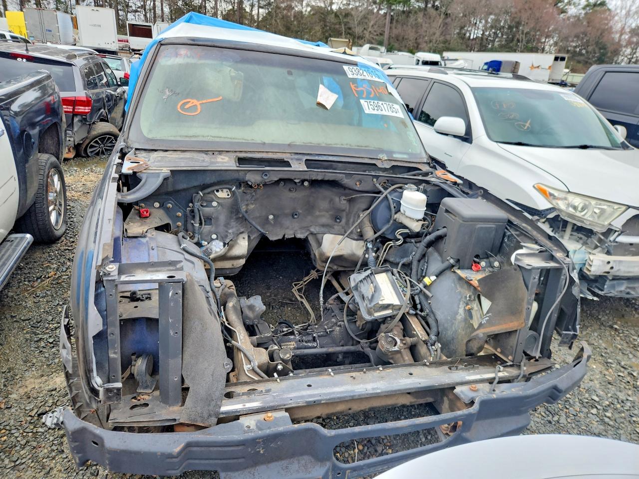 2002 CHEVROLET AVALANCHE K1500 photo 9