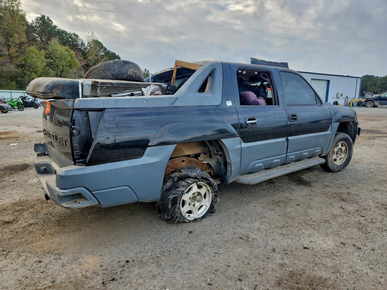 2002 CHEVROLET AVALANCHE K1500 photo 5