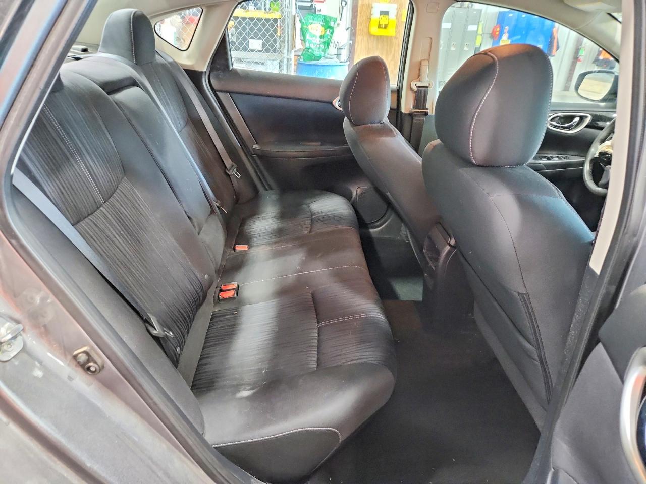 2017 NISSAN SENTRA S photo 10