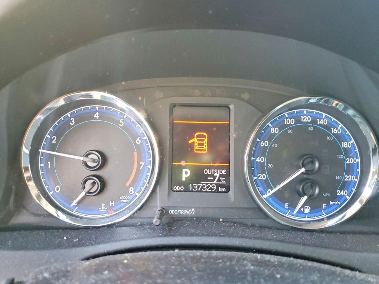 2019 TOYOTA COROLLA L photo 17
