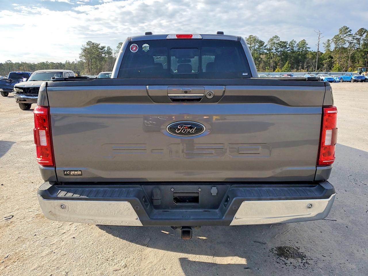 2023 FORD F150 SUPERCREW photo 11