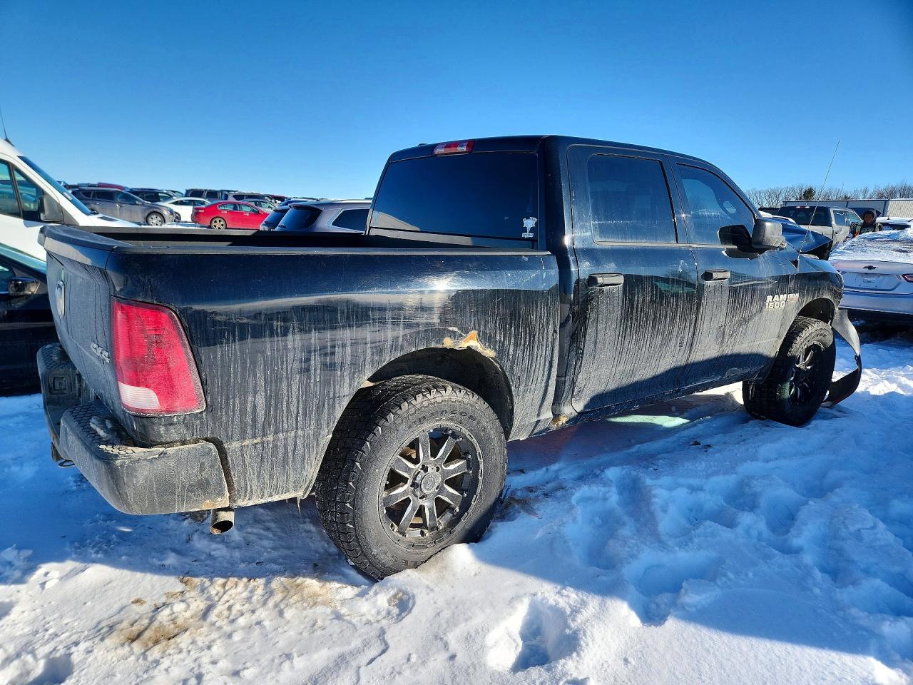 2014 RAM 1500 ST photo 7