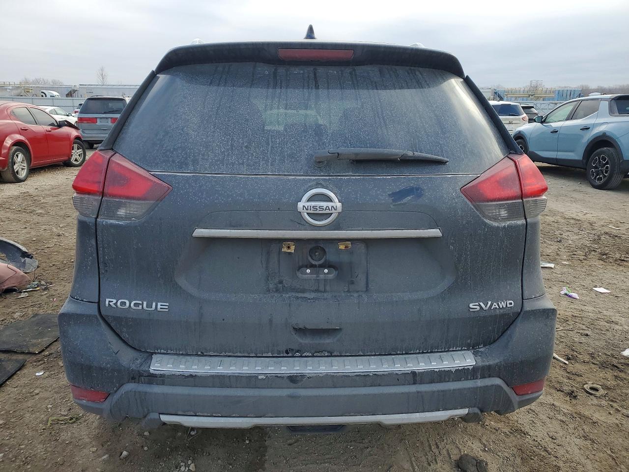 2017 NISSAN ROGUE SV photo 11