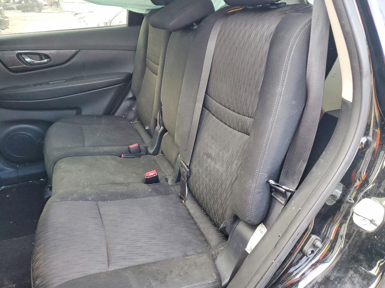 2017 NISSAN ROGUE SV photo 21
