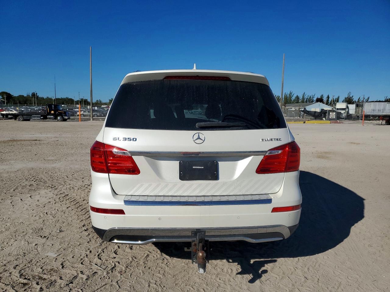 2015 MERCEDES-BENZ GL 350 BLUETEC photo 16