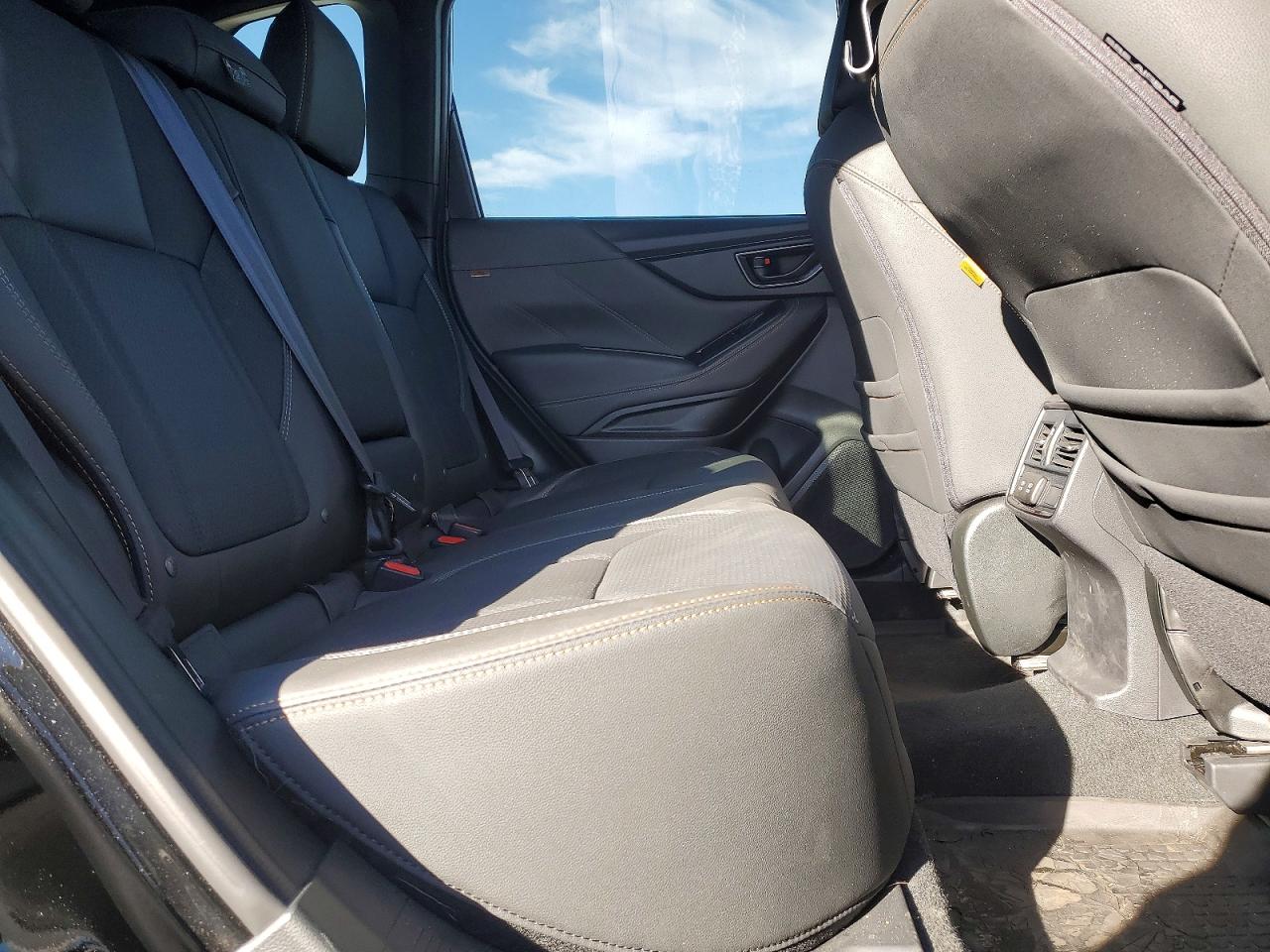 2024 SUBARU FORESTER WILDERNESS photo 11