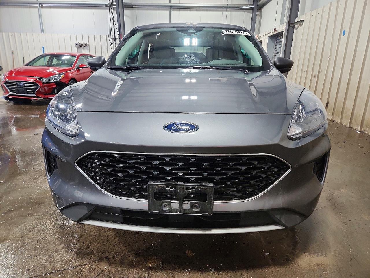 2022 FORD ESCAPE SE photo 9
