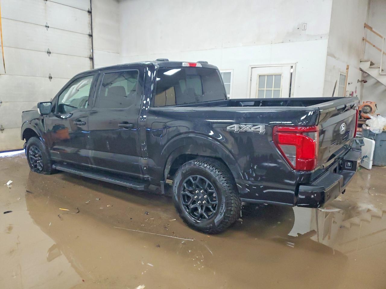 2025 FORD F150 XLT photo 3