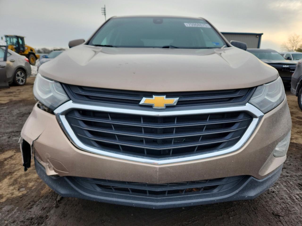 2019 CHEVROLET EQUINOX LT photo 5