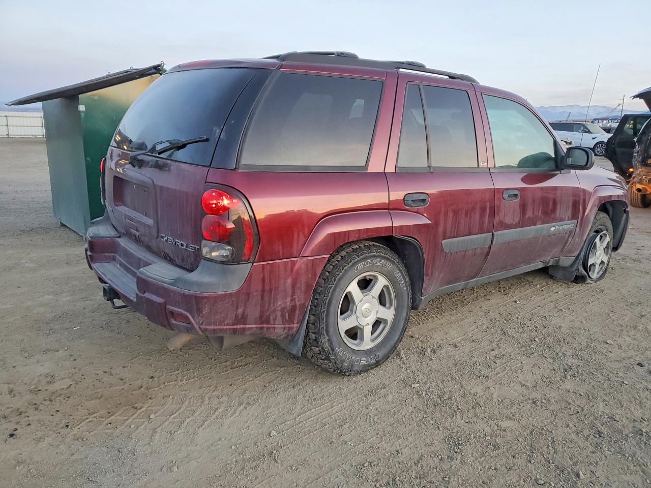 2004 CHEVROLET TRAILBLAZER LS photo 5