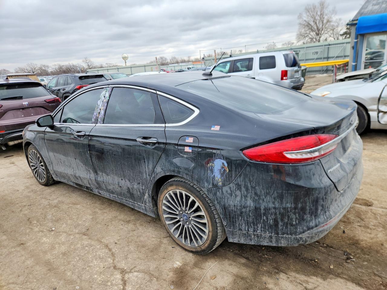 2017 FORD FUSION SE photo 2