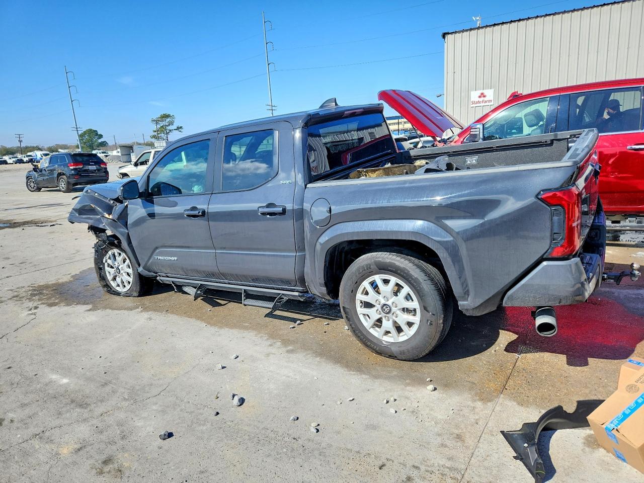 2025 TOYOTA TACOMA SR5 photo 3