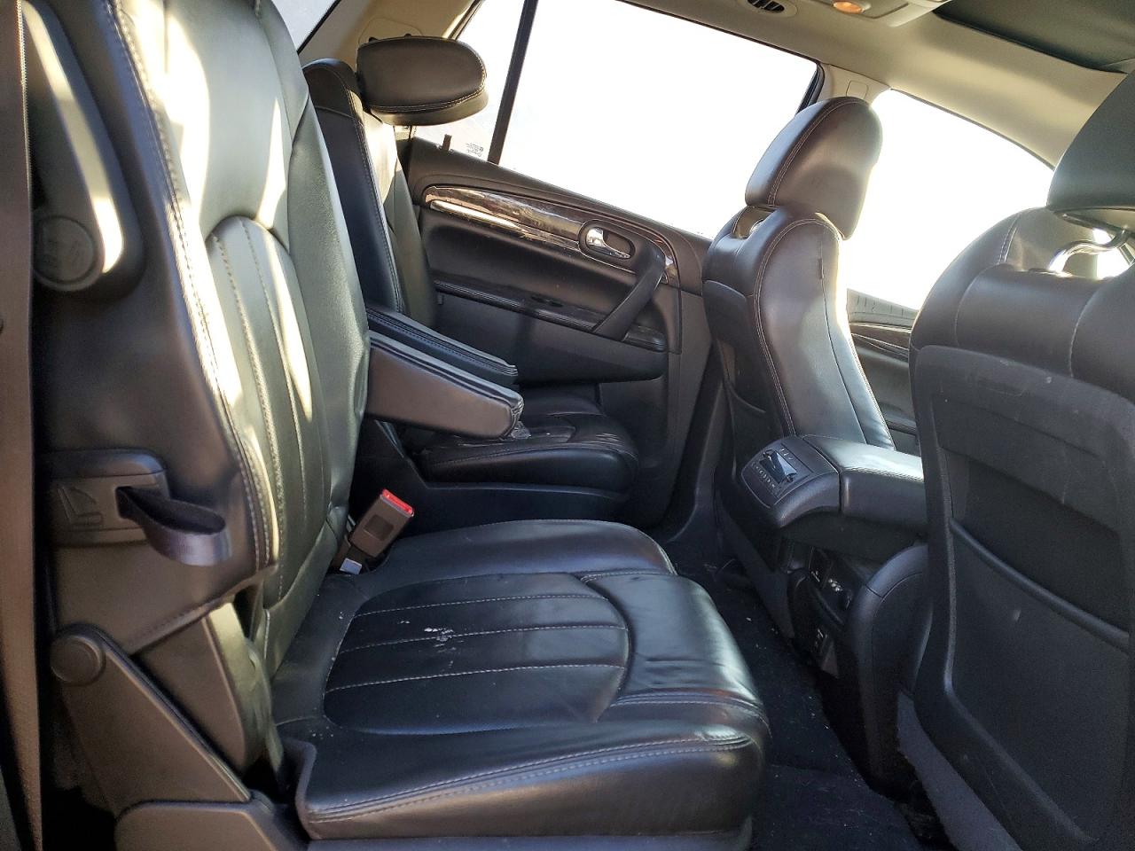 2015 BUICK ENCLAVE photo 10
