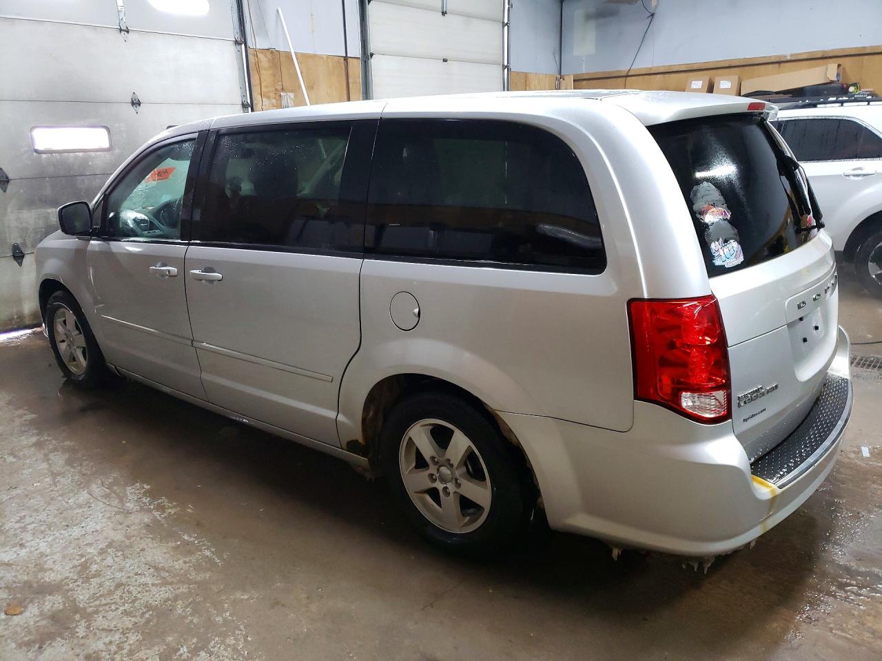2012 DODGE GRAND CARAVAN SE photo 4