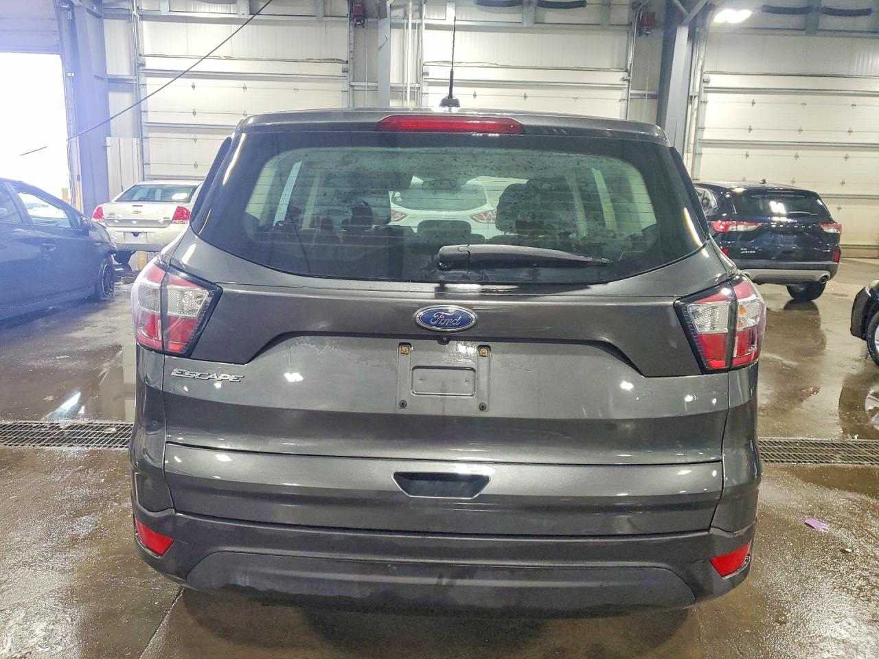 2017 FORD ESCAPE S photo 16
