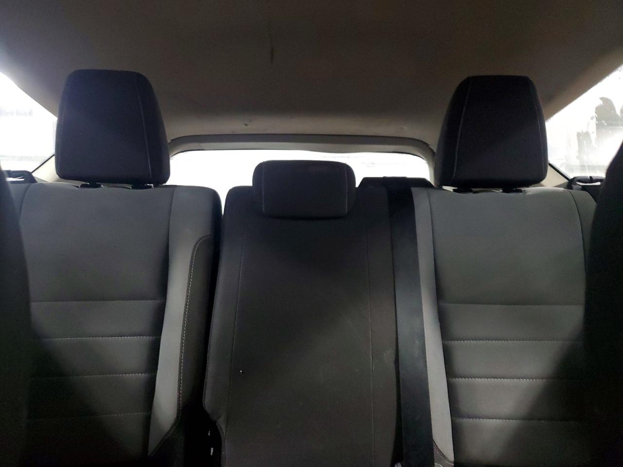 2017 FORD ESCAPE S photo 28