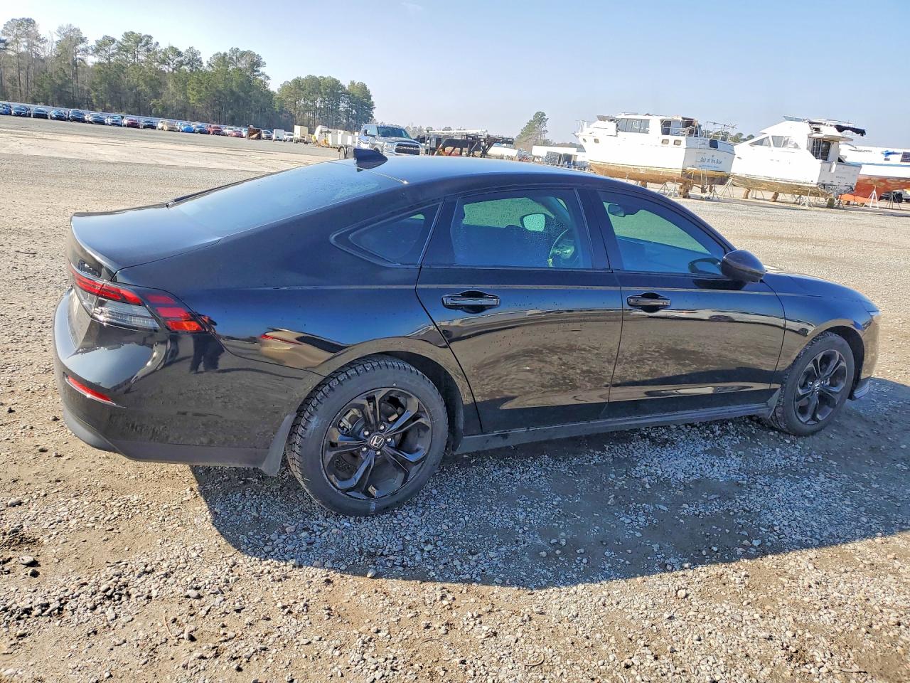 2025 HONDA ACCORD SE photo 3