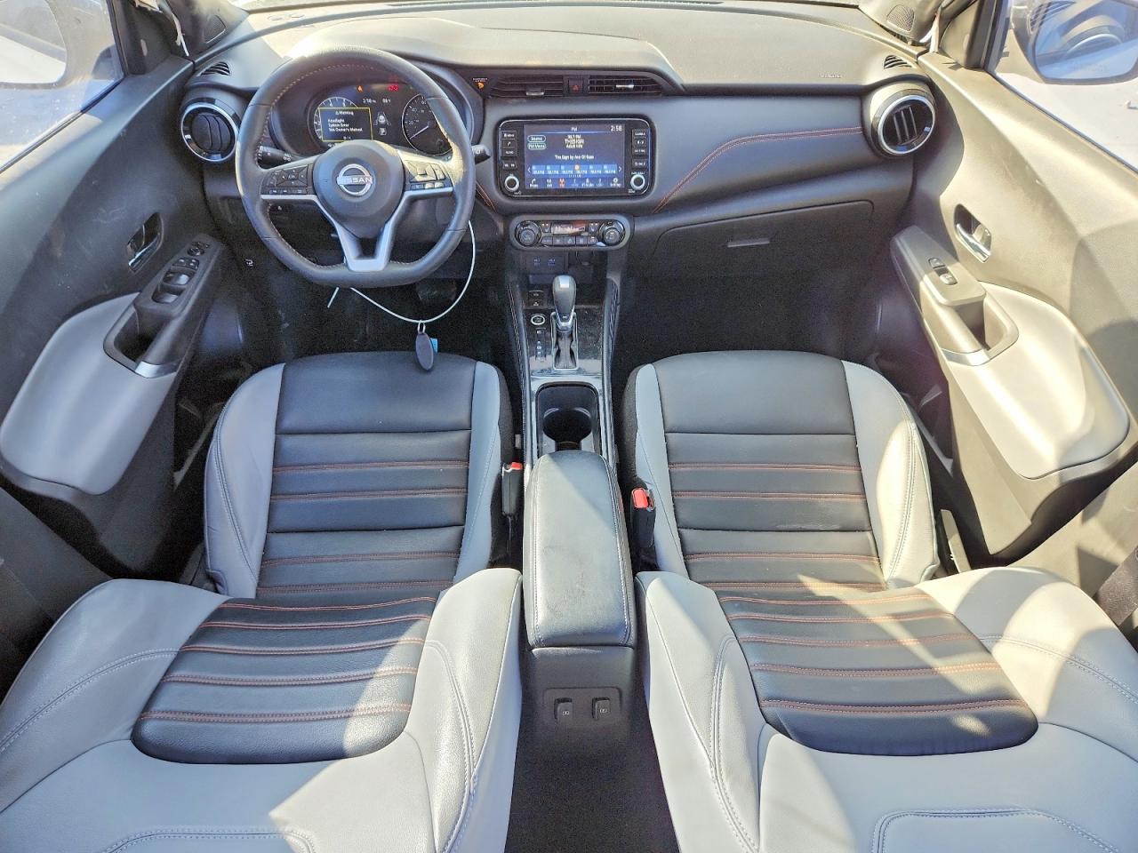 2022 NISSAN KICKS SR photo 15