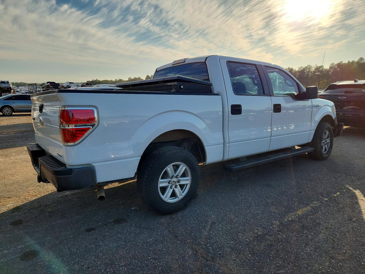 2011 FORD F150 SUPERCREW photo 5