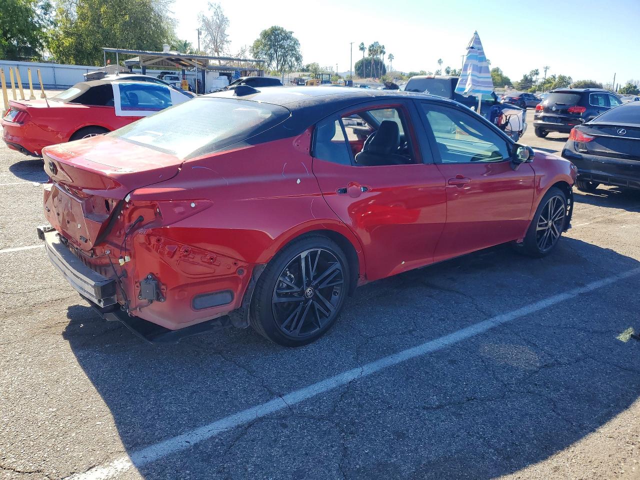 2025 TOYOTA CAMRY XSE photo 3