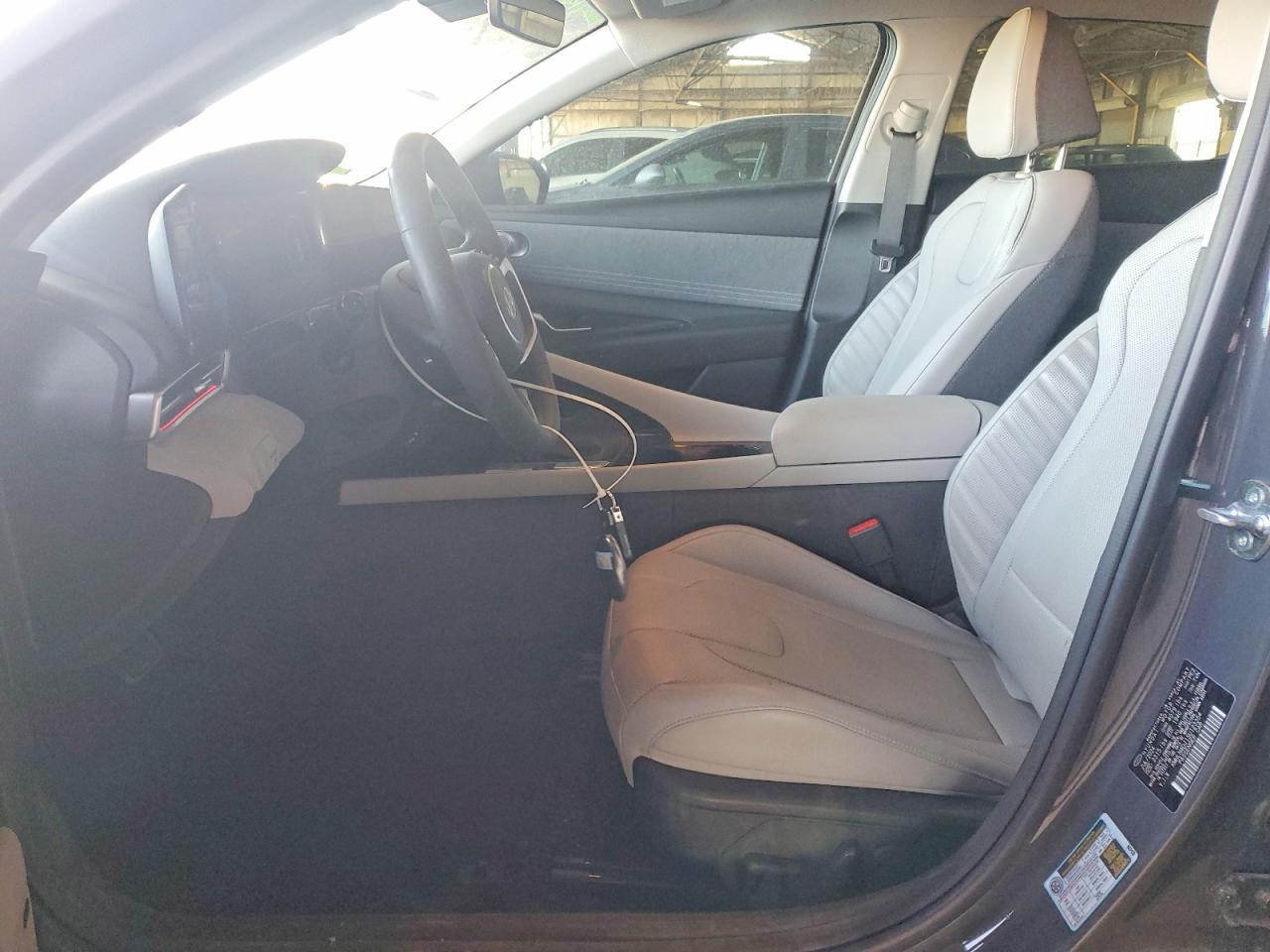 2025 HYUNDAI ELANTRA LIMITED photo 19