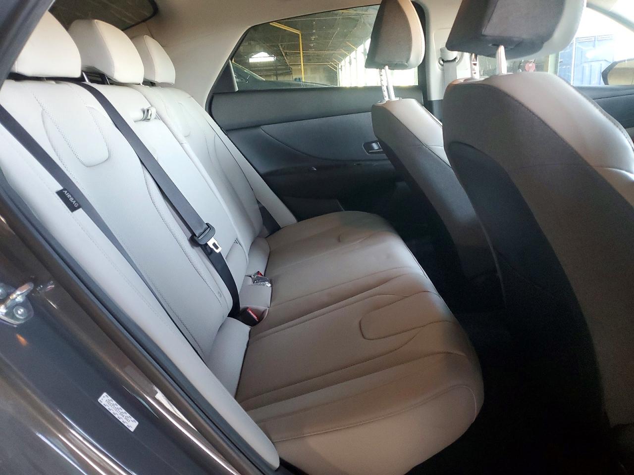 2025 HYUNDAI ELANTRA LIMITED photo 28