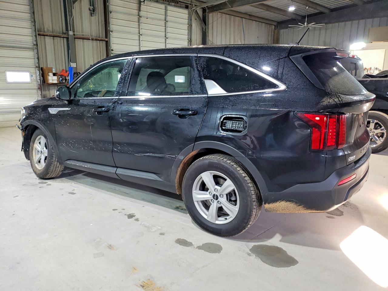 2022 KIA SORENTO LX photo 3